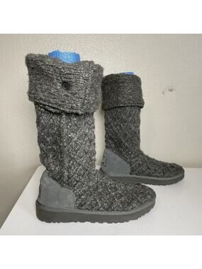 UGG Gray Knit Button Knee High Snow Boots Size 8 Women 1016557